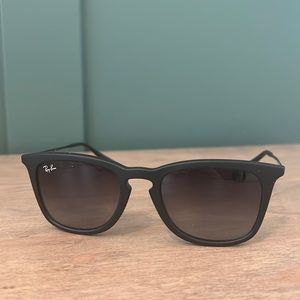 Ray-Ban Sunglasses. Matte black, nylon material! Beautiful sunglasses!